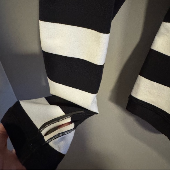 Lululemon Striped Base Runner Long Sleeve - Picture 9 of 13